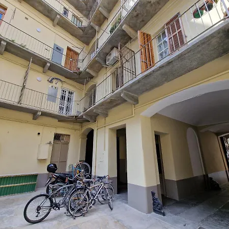 Casa Bonsai * トリノ